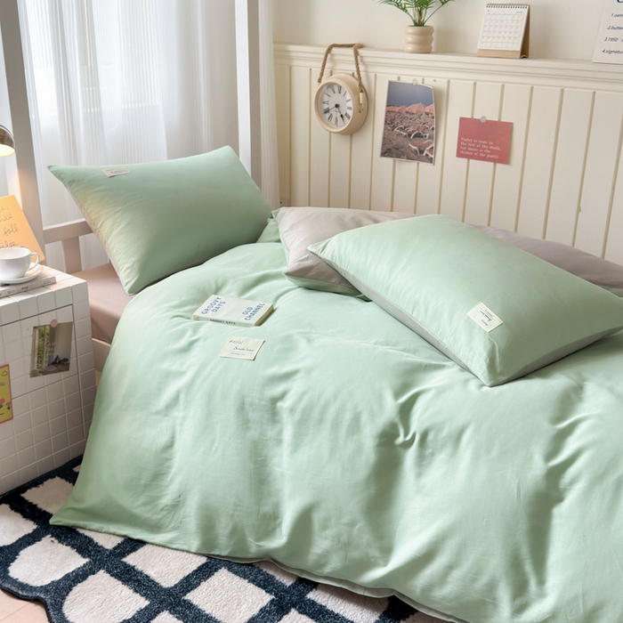 91家纺网 家纺一手货源 找家纺 曼之夏 2025新款全棉拼色纯色宿舍学生三件套 浅绿+米灰