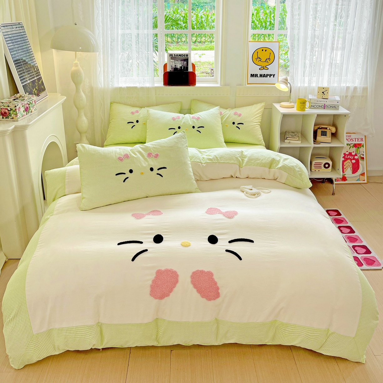 91家纺网 家纺一手货源 找家纺 富米莱（原臻工厂） 2025新款云朵棉水洗棉毛巾绣拼角工艺四件套 快乐猫咪-绿格