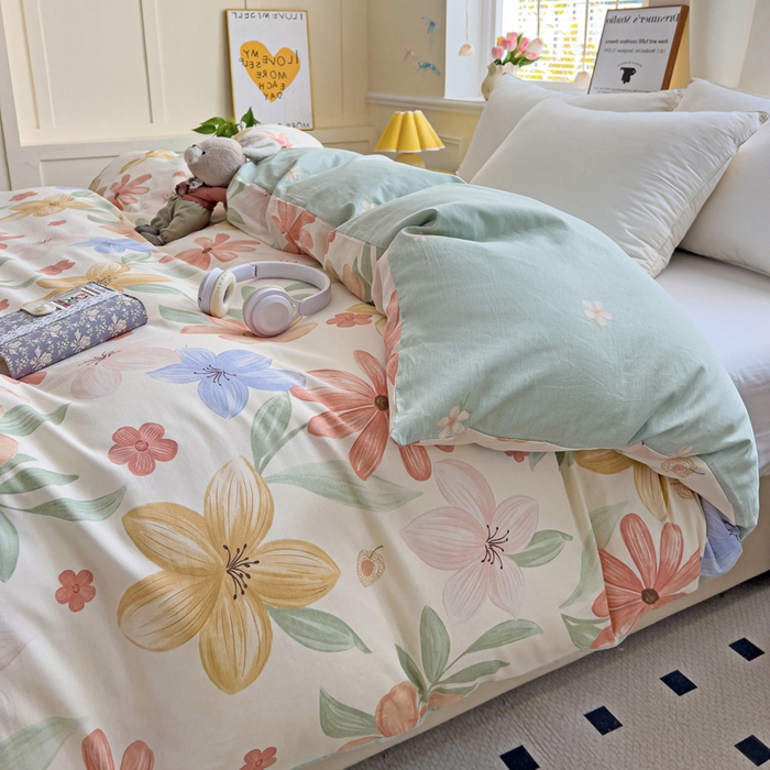 91家纺网 家纺一手货源 找家纺 依庭 2025春夏新款12868全棉纯棉印花卡通系列单被套 被套单件 糖果影院