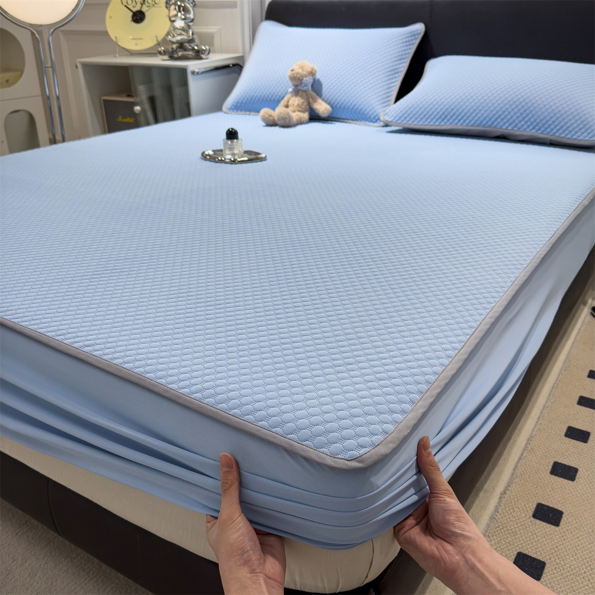 91家纺网 家纺一手货源 找家纺 （总）乐家欣 2025新款A类5A抗菌级针织豆豆床笠系列