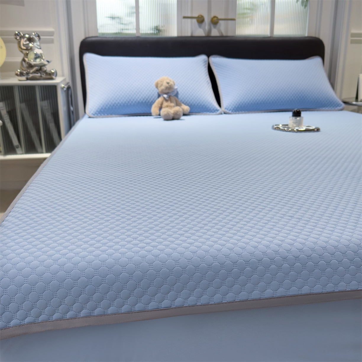 91家纺网 家纺一手货源 找家纺 （总）乐家欣 2025新款A类5A抗菌级针织豆豆床笠系列