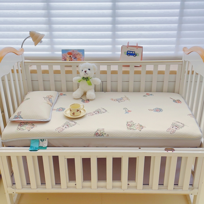 91家纺网 家纺一手货源 找家纺 小叮当家纺仓储工厂店 （提供买家秀 爆款花型 不断货）2025新款冰豆豆儿童卡通凉席床笠 小兔