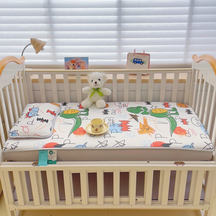 91家纺网 家纺一手货源 找家纺 小叮当家纺仓储工厂店 （提供买家秀 爆款花型 不断货）2025新款冰豆豆儿童卡通凉席床笠 恐龙