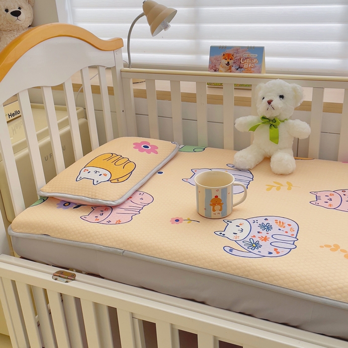 91家纺网 家纺一手货源 找家纺 小叮当家纺仓储工厂店 （提供买家秀 爆款花型 不断货）2025新款冰豆豆儿童卡通凉席床笠 小猫