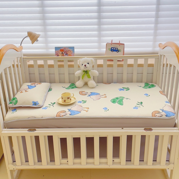 91家纺网 家纺一手货源 找家纺 小叮当家纺仓储工厂店 （提供买家秀 爆款花型 不断货）2025新款冰豆豆儿童卡通凉席床笠 小鸭子