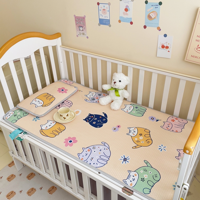 91家纺网 家纺一手货源 找家纺 小叮当家纺仓储工厂店 （提供买家秀 爆款花型 不断货）2025新款冰豆豆儿童卡通凉席床席 小猫