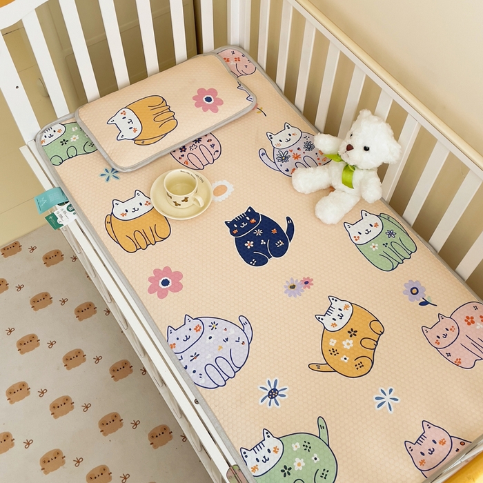 91家纺网 家纺一手货源 找家纺 小叮当家纺仓储工厂店 （提供买家秀 爆款花型 不断货）2025新款冰豆豆儿童卡通凉席床席 小猫