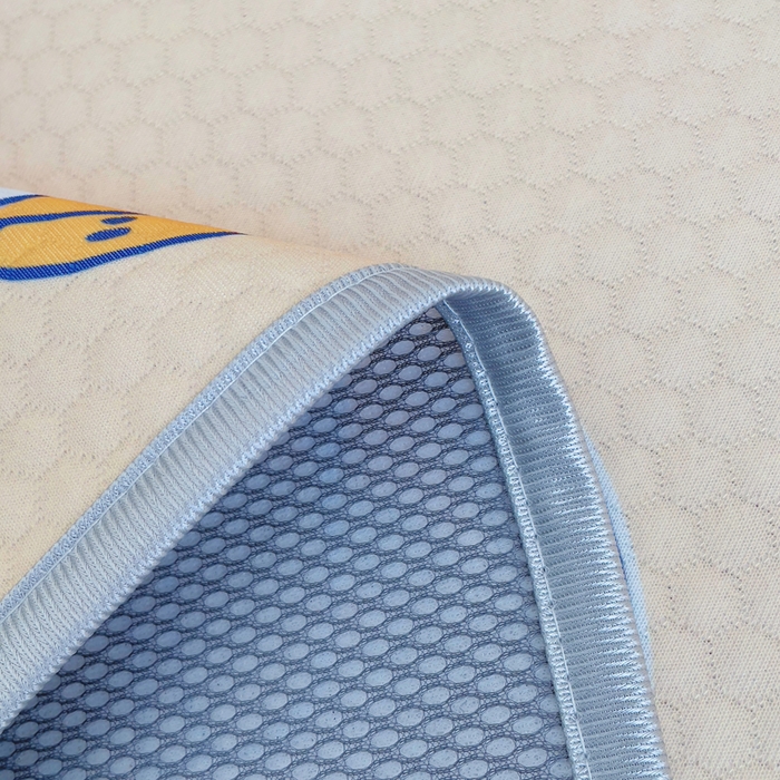 91家纺网 家纺一手货源 找家纺 小叮当家纺仓储工厂店 （提供买家秀 爆款花型 不断货）2025新款冰豆豆儿童卡通凉席床席 小猫