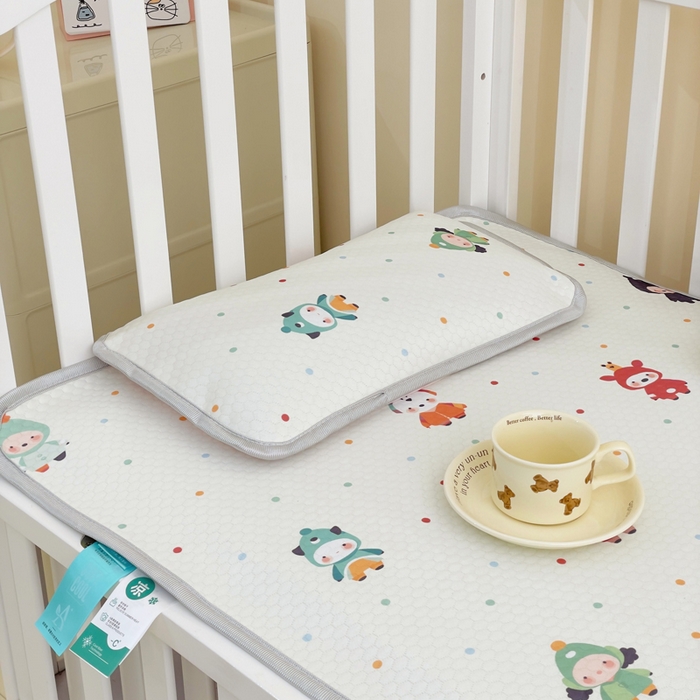 91家纺网 家纺一手货源 找家纺 （总）小叮当家纺仓储工厂店 （提供买家秀 爆款花型 不断货）2025新款冰豆豆儿童卡通凉席床席