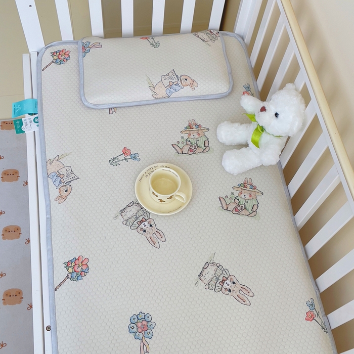 91家纺网 家纺一手货源 找家纺 （总）小叮当家纺仓储工厂店 （提供买家秀 爆款花型 不断货）2025新款冰豆豆儿童卡通凉席床席