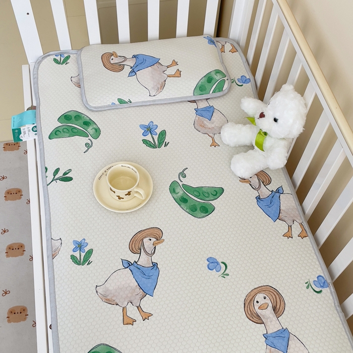 91家纺网 家纺一手货源 找家纺 （总）小叮当家纺仓储工厂店 （提供买家秀 爆款花型 不断货）2025新款冰豆豆儿童卡通凉席床席