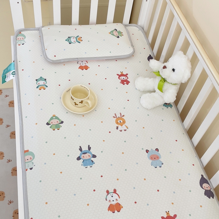 小叮当家纺仓储工厂店 （提供买家秀 爆款花型 不断货）2025新款冰豆豆儿童卡通凉席床席 波点小熊