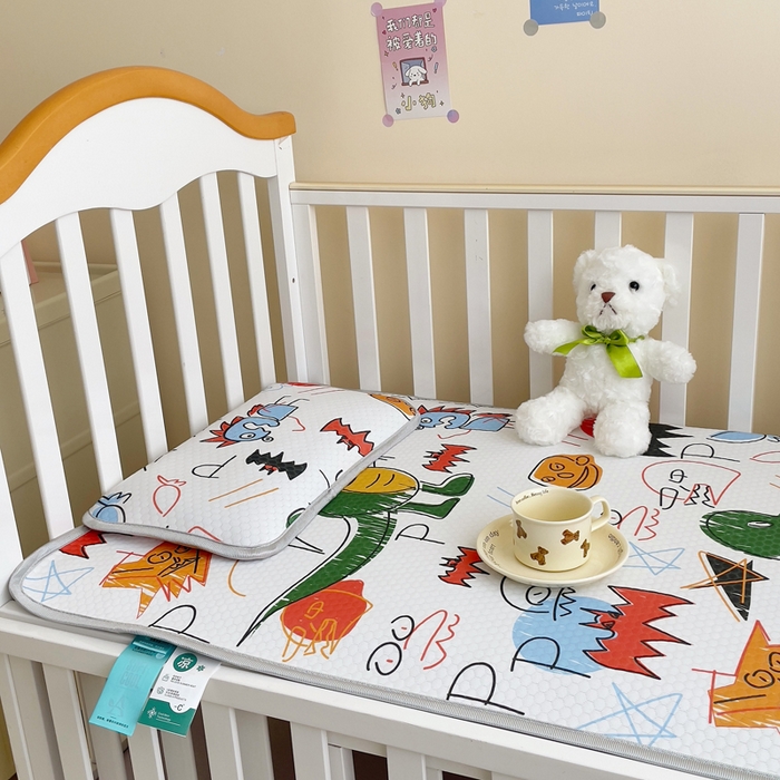 91家纺网 家纺一手货源 找家纺 小叮当家纺仓储工厂店 （提供买家秀 爆款花型 不断货）2025新款冰豆豆儿童卡通凉席床席 恐龙