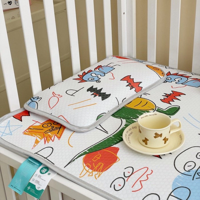 91家纺网 家纺一手货源 找家纺 小叮当家纺仓储工厂店 （提供买家秀 爆款花型 不断货）2025新款冰豆豆儿童卡通凉席床席 恐龙