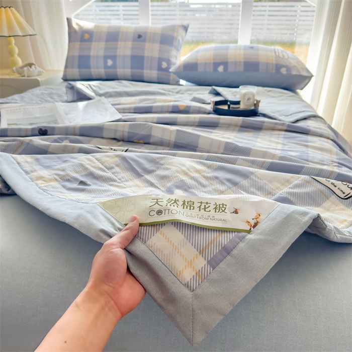 91家纺网 家纺一手货源 找家纺 蓝雀翎 2025新款全棉印花新疆棉花夏被 爱达拉