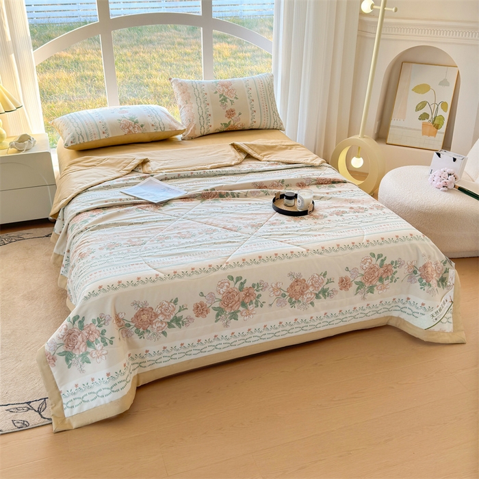 91家纺网 家纺一手货源 找家纺 蓝雀翎 2025新款全棉印花新疆棉花夏被 恋薇