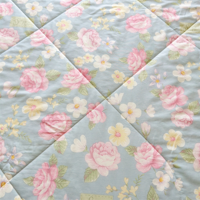 91家纺网 家纺一手货源 找家纺 蓝雀翎 2025新款全棉印花新疆棉花夏被 缤纷花朵