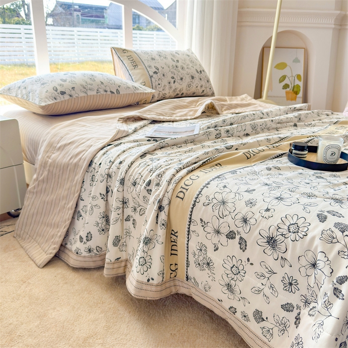 91家纺网 家纺一手货源 找家纺 蓝雀翎 2025新款全棉印花新疆棉花夏被 迪克奥莱