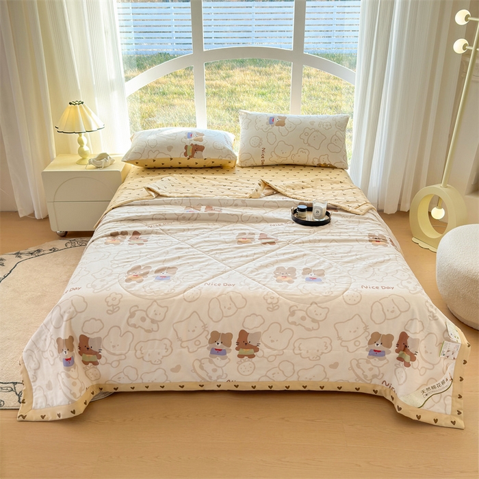 91家纺网 家纺一手货源 找家纺 蓝雀翎 2025新款全棉印花新疆棉花夏被 快乐童伴