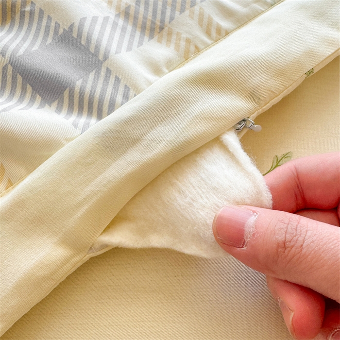 91家纺网 家纺一手货源 找家纺 蓝雀翎 2025新款全棉印花新疆棉花夏被 浪漫花香