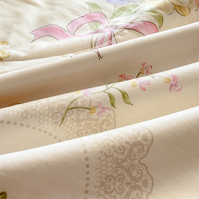 91家纺网 家纺一手货源 找家纺 蓝雀翎 2025新款全棉印花新疆棉花夏被 心怡如初