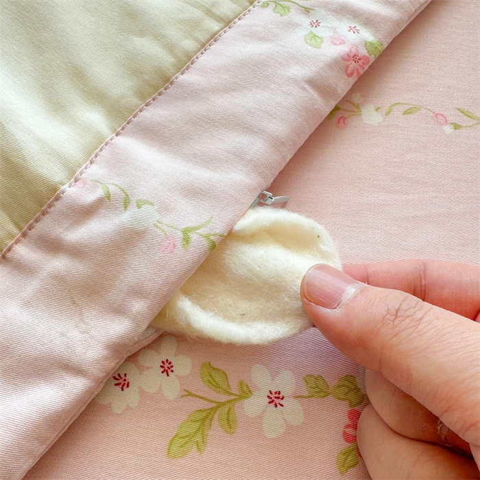 91家纺网 家纺一手货源 找家纺 蓝雀翎 2025新款全棉印花新疆棉花夏被 心怡如初