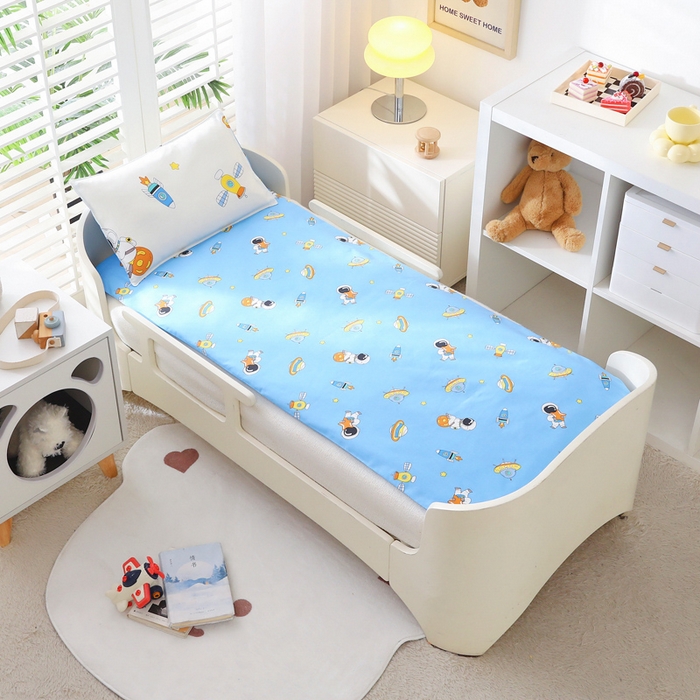 91家纺网 家纺一手货源 找家纺 2025年新款幼儿园全棉被子三件套宝宝入园纯棉六件套被褥午睡被套遨游太空