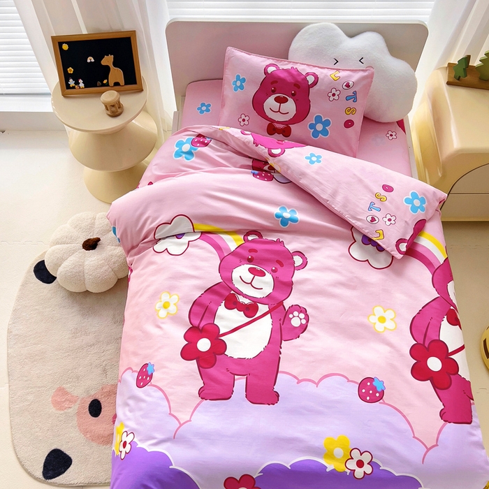 91家纺网 家纺一手货源 找家纺 2025年新款幼儿园全棉被子三件套宝宝入园纯棉六件套被褥午睡被套彩虹小熊