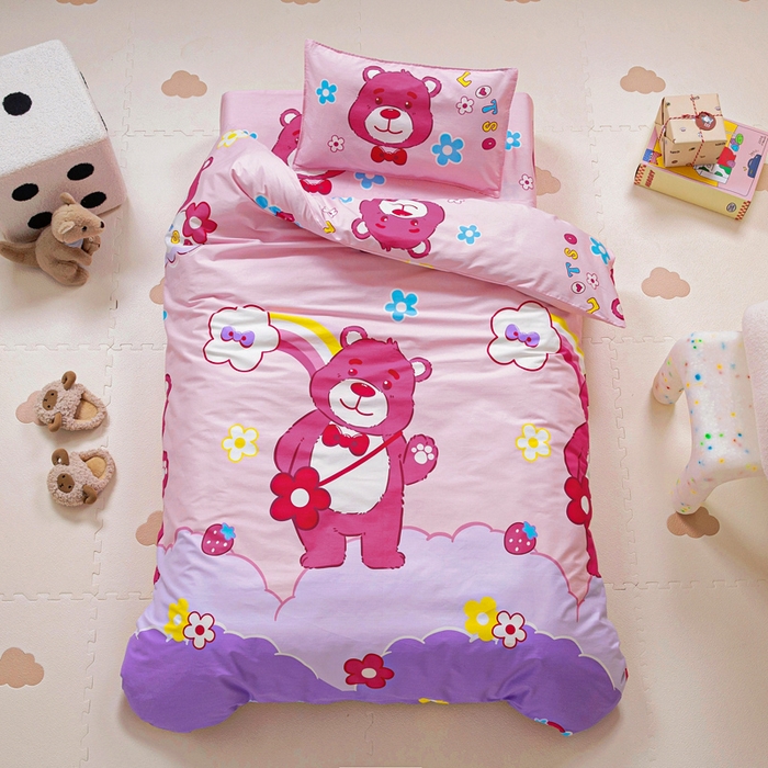 91家纺网 家纺一手货源 找家纺 2025年新款幼儿园全棉被子三件套宝宝入园纯棉六件套被褥午睡被套彩虹小熊