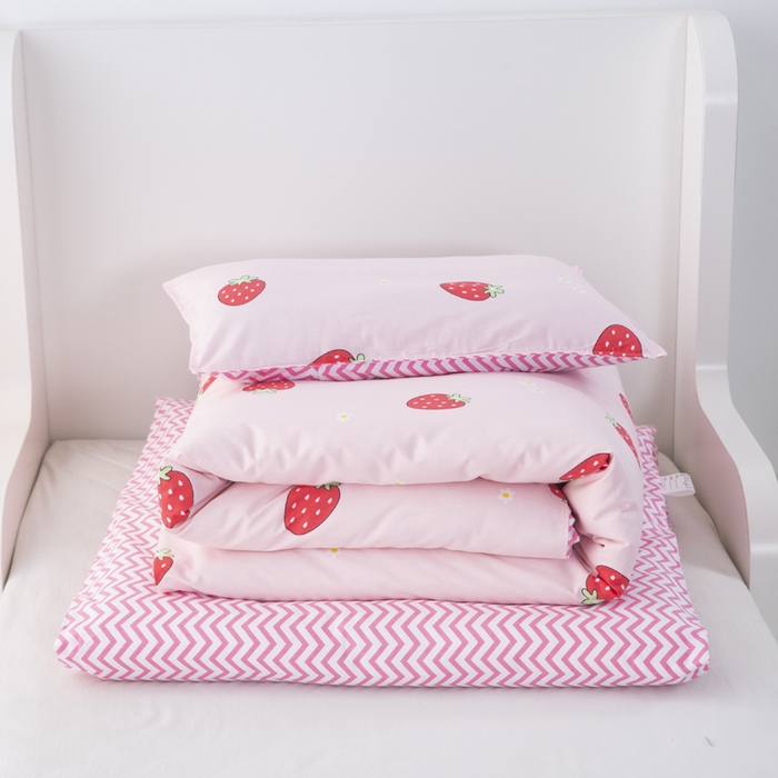 91家纺网 家纺一手货源 找家纺 2025年新款幼儿园全棉被子三件套宝宝入园纯棉六件套被褥午睡被套草莓甜心
