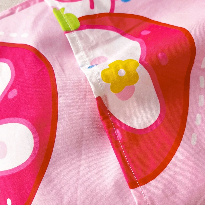 91家纺网 家纺一手货源 找家纺 2025年新款幼儿园全棉被子三件套宝宝入园纯棉六件套被褥午睡被套草莓小兔