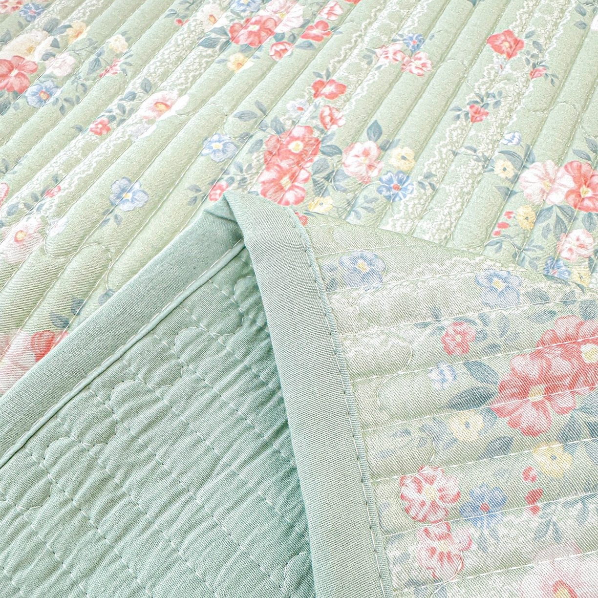 91家纺网 家纺一手货源 找家纺 橘夏家纺 2025新款莱赛尔天丝轻奢风多功能床盖三件套软凉席盖毯 梦幻-绿