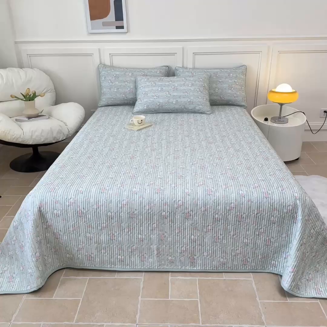 91家纺网 家纺一手货源 找家纺 橘夏家纺 2025新款莱赛尔天丝轻奢风多功能床盖三件套软凉席盖毯 梦幻-绿