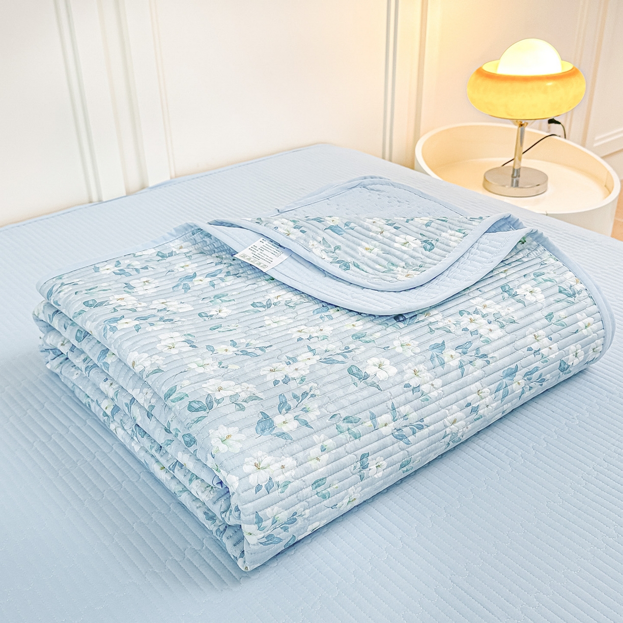 91家纺网 家纺一手货源 找家纺 橘夏家纺 2025新款莱赛尔天丝轻奢风多功能床盖三件套软凉席盖毯 清雅-兰