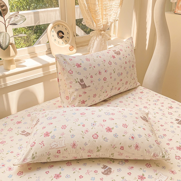 91家纺网 家纺一手货源 找家纺 眠势力 2025新款云感双层纱枕套ins奶油风云感超柔枕头套 花丛猫咪