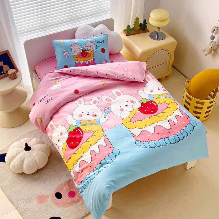 91家纺网 家纺一手货源 找家纺 2025年新款幼儿园全棉被子三件套宝宝入园纯棉六件套被褥午睡被套蛋糕兔子