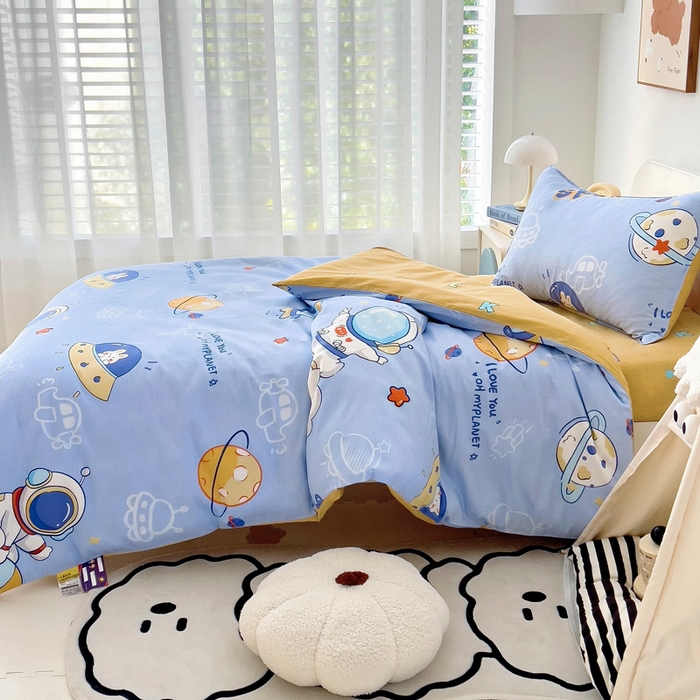 91家纺网 家纺一手货源 找家纺 2025年新款幼儿园全棉被子三件套宝宝入园纯棉六件套被褥午睡被套飞向太空