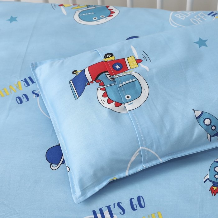 91家纺网 家纺一手货源 找家纺 2025年新款幼儿园全棉被子三件套宝宝入园纯棉六件套被褥午睡被套恐龙飞船