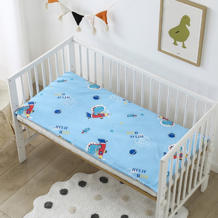 91家纺网 家纺一手货源 找家纺 2025年新款幼儿园全棉被子三件套宝宝入园纯棉六件套被褥午睡被套恐龙飞船