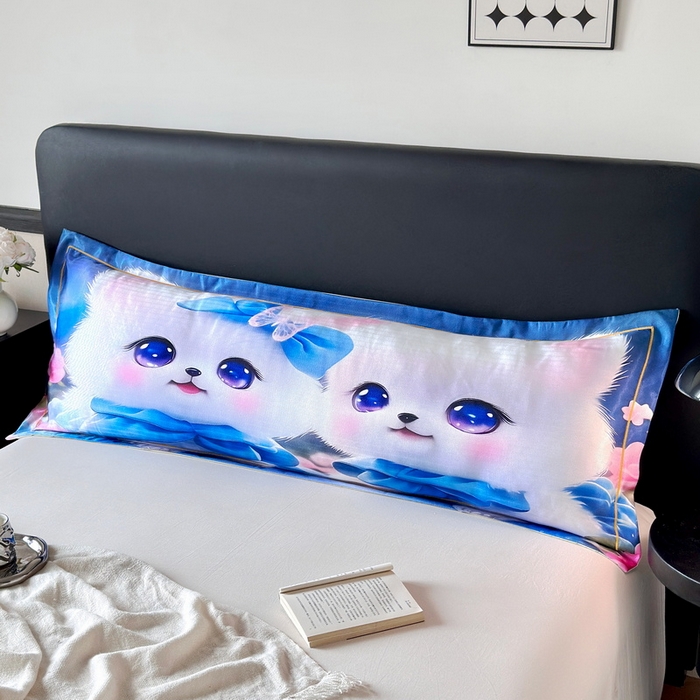 91家纺网 家纺一手货源 找家纺 云玲时尚 2025新款凉感高密冰丝印花枕套单品枕套枕套单件双人枕+内芯 灵动咪-蓝