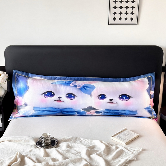 91家纺网 家纺一手货源 找家纺 云玲时尚 2025新款凉感高密冰丝印花枕套单品枕套枕套单件双人枕+内芯 灵动咪-蓝