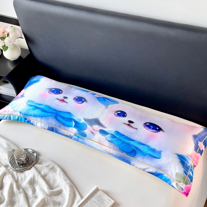 91家纺网 家纺一手货源 找家纺 云玲时尚 2025新款凉感高密冰丝印花枕套单品枕套枕套单件双人枕+内芯 灵动咪-蓝