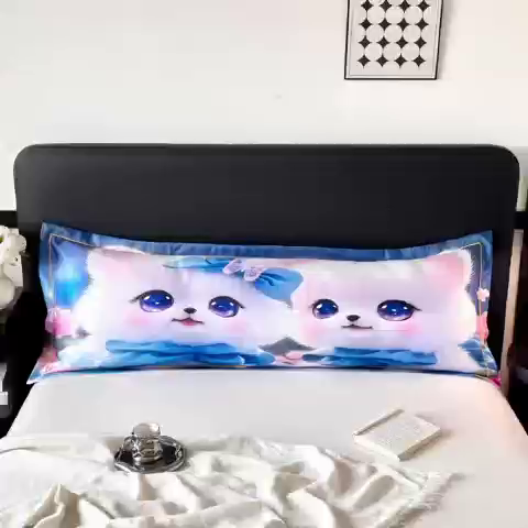 91家纺网 家纺一手货源 找家纺 云玲时尚 2025新款凉感高密冰丝印花枕套单品枕套枕套单件双人枕+内芯 灵动咪-蓝
