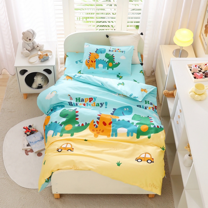 91家纺网 家纺一手货源 找家纺 2025年新款幼儿园全棉被子三件套宝宝入园纯棉六件套被褥午睡被套恐龙世界