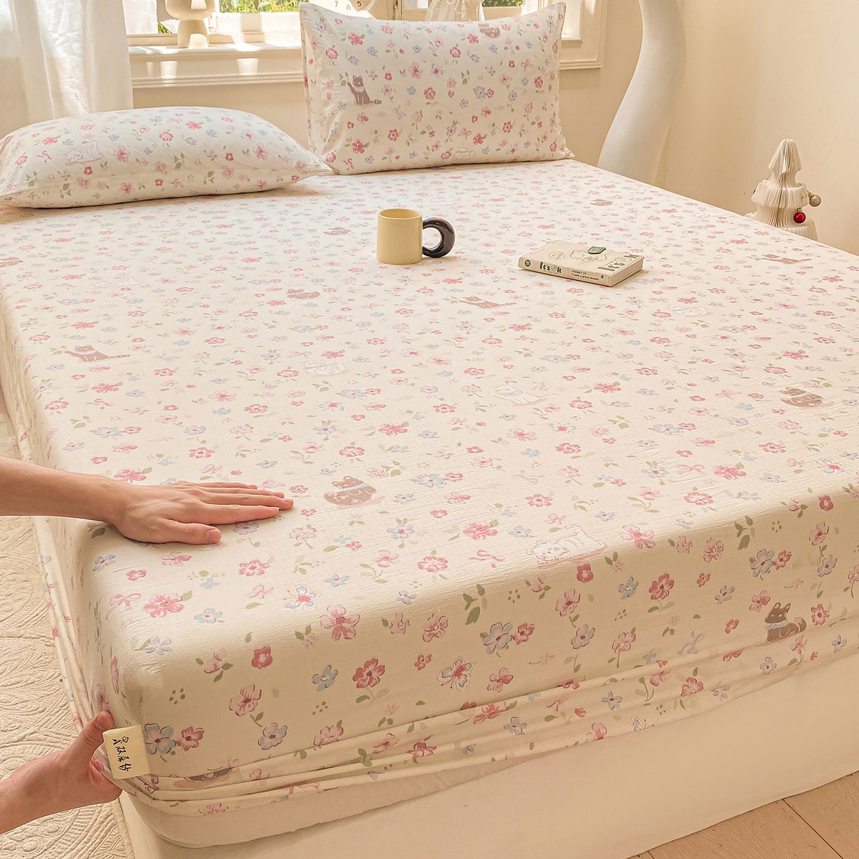 91家纺网 家纺一手货源 找家纺 眠势力 2025新款云感双层纱四件套床单款床笠款ins奶油风云感超柔 花丛猫咪