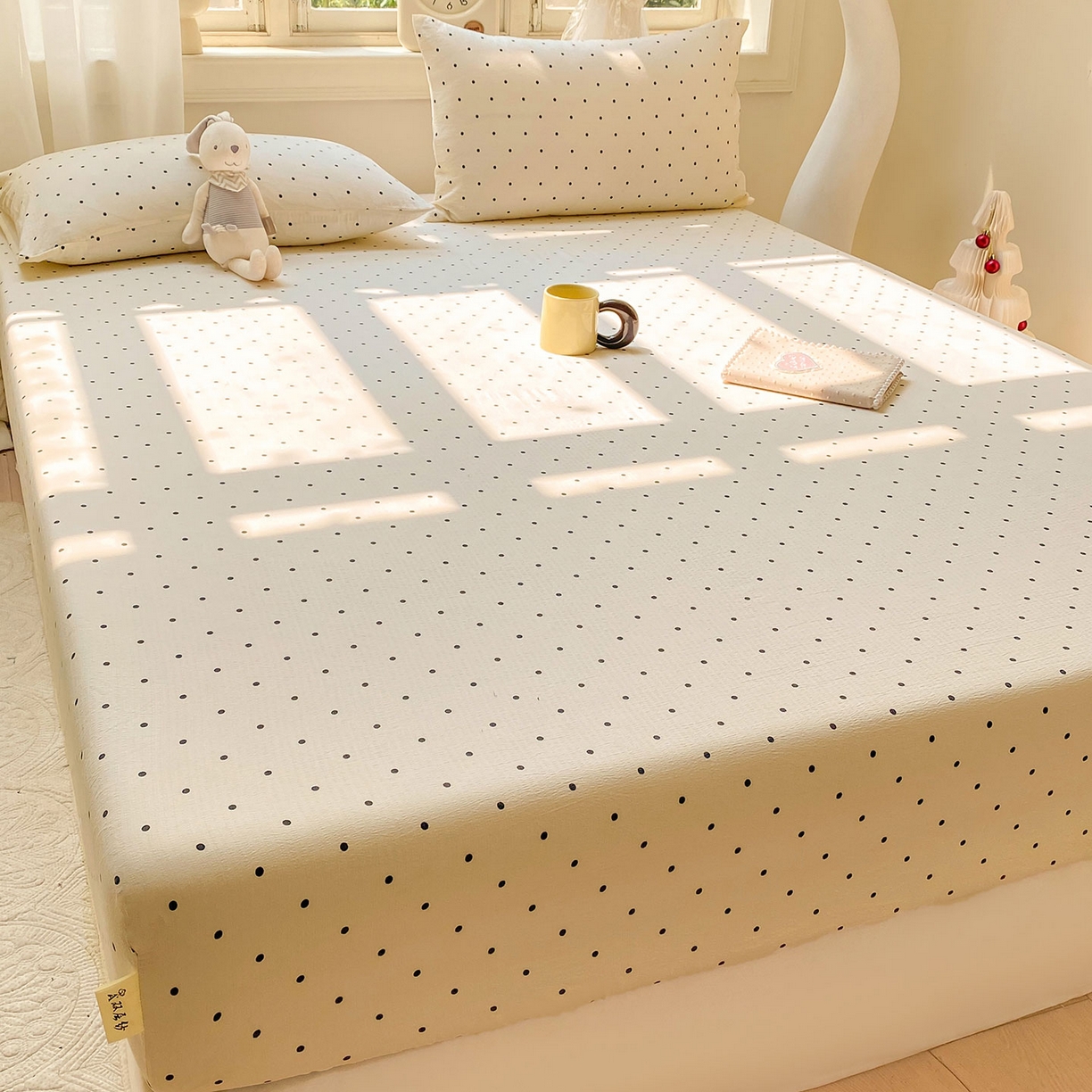 91家纺网 家纺一手货源 找家纺 眠势力 2025新款云感双层纱四件套床单款床笠款ins奶油风云感超柔 极简波点