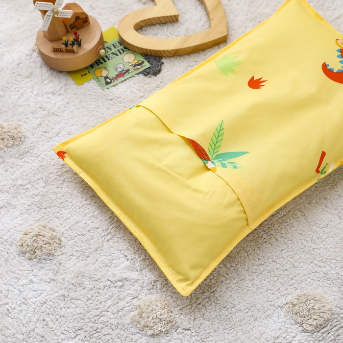 91家纺网 家纺一手货源 找家纺 2025年新款幼儿园全棉被子三件套宝宝入园纯棉六件套被褥午睡被套恐龙兄弟-黄