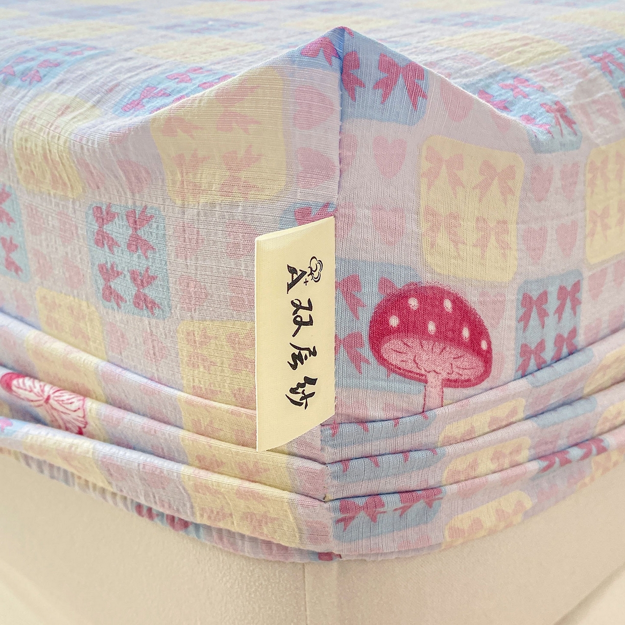 91家纺网 家纺一手货源 找家纺 眠势力 2025新款云感双层纱四件套床单款床笠款ins奶油风云感超柔 甜樱蜜语