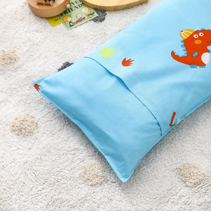 91家纺网 家纺一手货源 找家纺 2025年新款幼儿园全棉被子三件套宝宝入园纯棉六件套被褥午睡被套恐龙兄弟-蓝