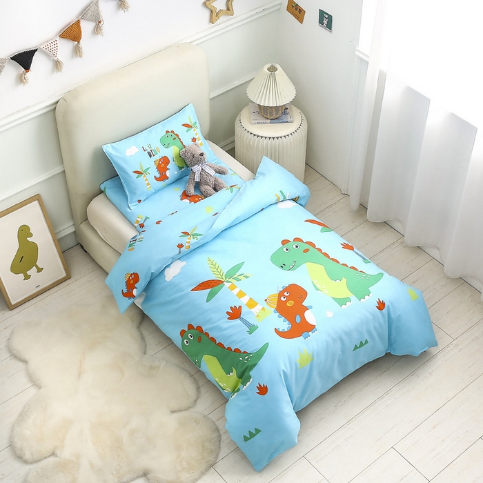 91家纺网 家纺一手货源 找家纺 2025年新款幼儿园全棉被子三件套宝宝入园纯棉六件套被褥午睡被套恐龙兄弟-蓝